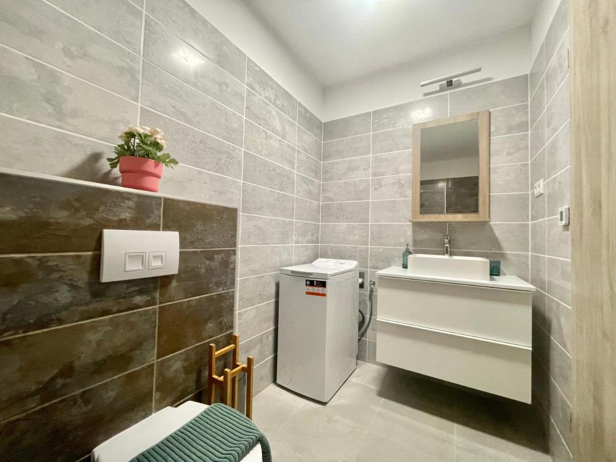 B144 Design Lux Apartments #Freeparking ブダペスト エクステリア 写真